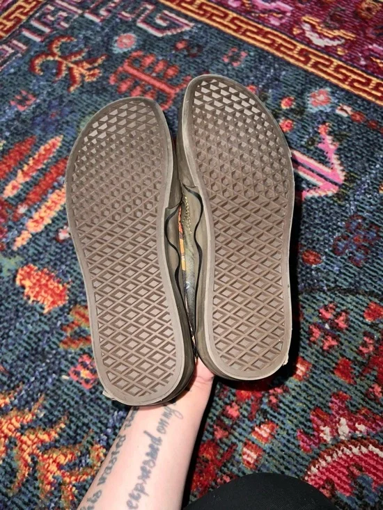 Moma Salvador Dali Vans Low-Top Old Skools - Picture 4 of 6